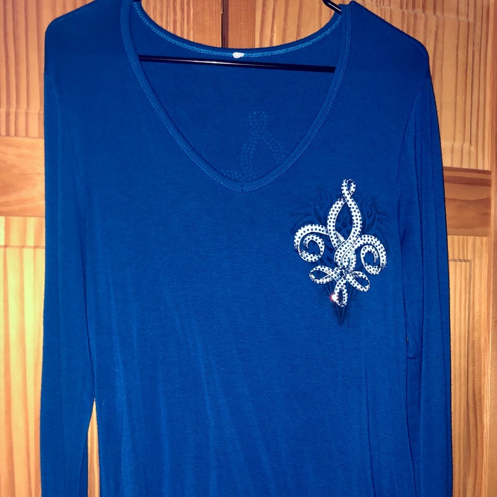 Women’s tops